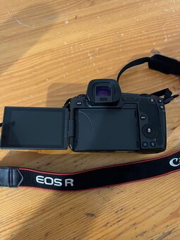 Canon EOS R + Battery grip - 5