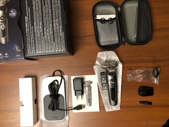 Pánsky zánovný holiaci strojček Philips Series 9000 - 5