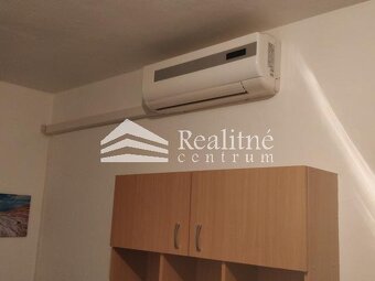 Predáme 2 izb. byt s balkónom - 5