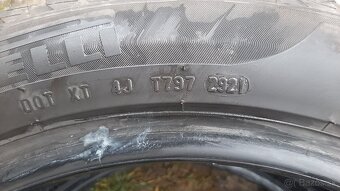 245/45r18 100V  Pirelli zimne - 5