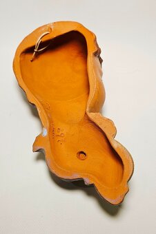 Goebel maska na stenu - 5