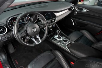 Alfa Romeo Giulia 2.0 206kW, automat, 4x4, 2022, DPH - 5