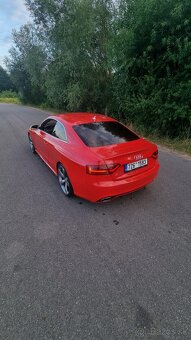 Rs5 r.v.2015 331kw V8 4.2fsi najeto 125tis servisovana - 5