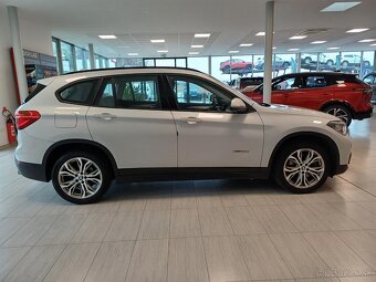 X1 xDrive20d, TOP stav - 5