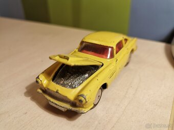 Corgi toys Aston Martin DB4 - 5