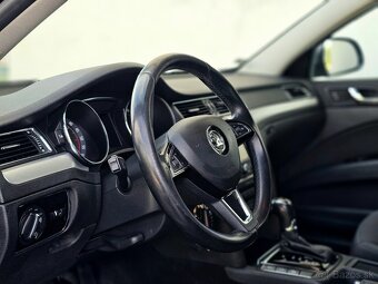 ŠKODA SUPERB 2.0TDI COMBI CR● 125KW●F1 RADENIE●DSG● - 5
