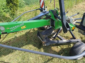 Zhrňovač sena, hrabačka, riadkovač sena, dvojrotor, deutz - 5