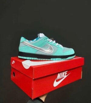 Nike SB Dunk Low Mint Lobster - 5