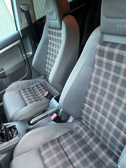 VW Golf 5 4x4 - 5