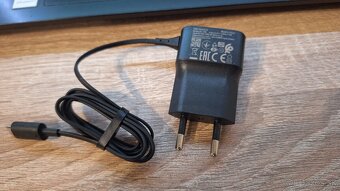 Nokia 150 v čiernej farbe - 5