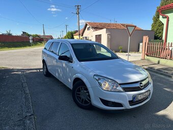 Predám Opel astra 2009 NOVÁ STK EK 2027 - 5