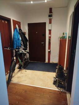 Hľadám za seba náhradu do 3 izbového bytu - 5