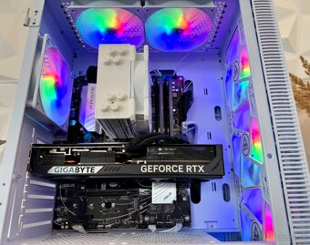 ⭐️ Ryzen 7 7800x3D, RTX 5070 12GB, 32GB RAM, 1TB SSD, 850W - 5