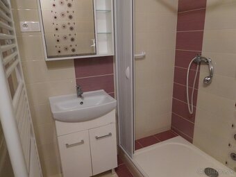 Nižšia cena - Prenájom -2 izb. byt v RD na Záskalí. - 5