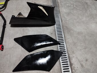 Laminaty, kapoty Yamaha R1 rn19 2007 2008. - 5
