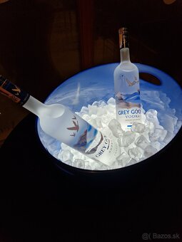 Predám nový XL ice bucket GREY GOOSE - 5