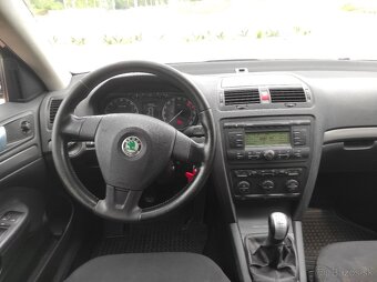Škoda Octavia 2,0Tdi ,103kw,4x4. - 5