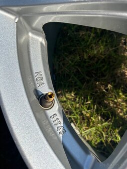 Dezent R17 7J ET42 - 5