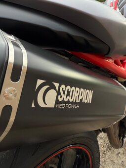 Triumph speed triple R - 5