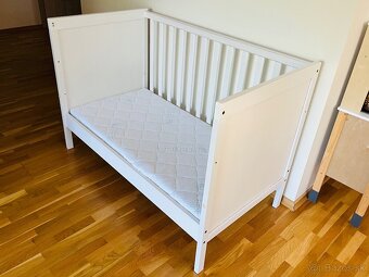 Postielka sundvik ikea s kvalitnym matracom - 5