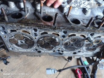 Hlava valcou 2.0TDi BKD 16v 03G103308C - 5