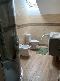 4 izby, 2 kúpeľne, kuchynka - 5