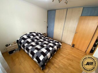 REZERVOVANÝ 3 izbový tehlový byt Zvolen - širšie centrum - 5