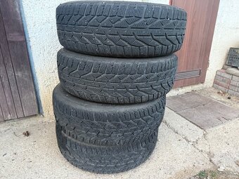 Predám original elektróny + zimné pneu škoda superb 3 215/55 - 5