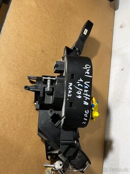 Páčky smeroviek / svetiel - 5