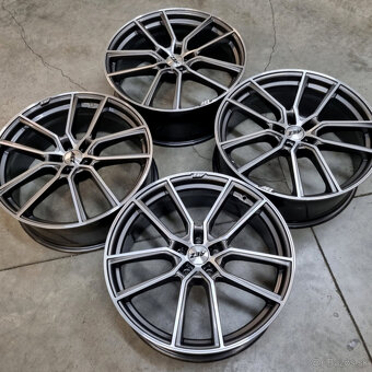 Hliníkové disky 5x112 R20 8J ET35 - 5