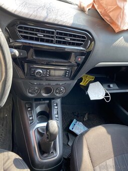 Rozpredam Peugeot 301 1.2 2015 - 5