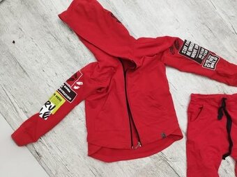 Stylovy cerveny set 128 - 5