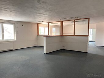 Prenájom kancelárskych priestorov – 186,5 m² v Námestove - 5