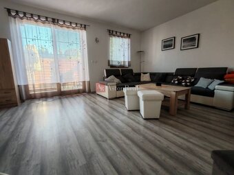 Vkusný dvojpodlažný 5-izb. RD 218m2 s bazénom, pozemok 651m2 - 5