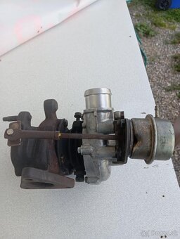 Predám turbo Garrett T15 – 038145701a - 5