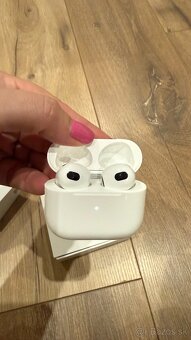AirPods - 5