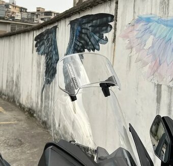 Deflektor na hlavní plexi moto 300 x 155 mm - 5