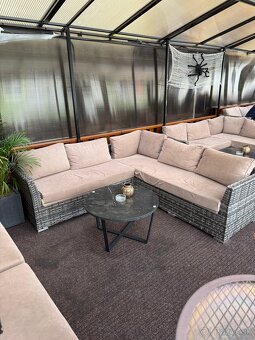 rohový ratanový gauč - 5