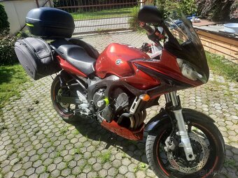 Yamaha Fazer 600 - 5
