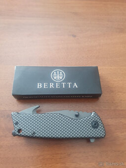 Predam novy noz BERETTA,dlzka 20,5 cm - 5