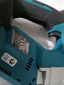 AKU skrutkovač na sadrokarton,18V,MAKITA DFR 551 Z-,,,--260€ - 5