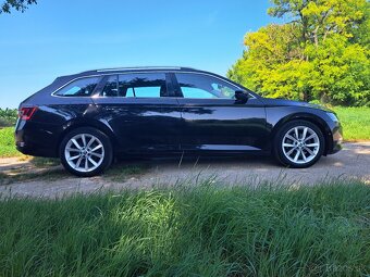 Predam Skoda Superb combi 2.0tdi style - 5
