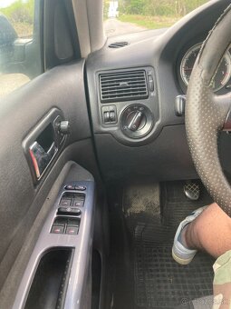 Volkswagen Golf IV, 1,9 Tdi 74 kw - 5
