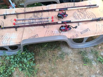 Predám feeder set Delphin M3 4m 215g + navijaky majster carp - 5