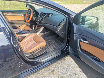 Predám Hyundai i40 CRDi 1,7 Comfort, r.v. 11/2012, - 5