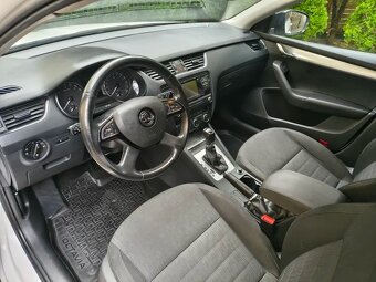Škoda Octavia combi 2,0 TDi , 110kw, DSG. - 5