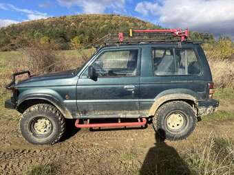 Mitsubishi Pajero 2.5 td - 5