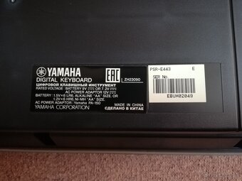 Elektrické klávesy Yamaha PSR E443 - 5