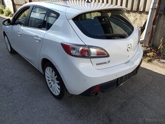 Mazda3 typ BL rok 2010 1.6i 5 dverové hatchback biela - 5