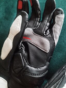 Rukavice Garibaldi CARBOTECH Black and red
- 5